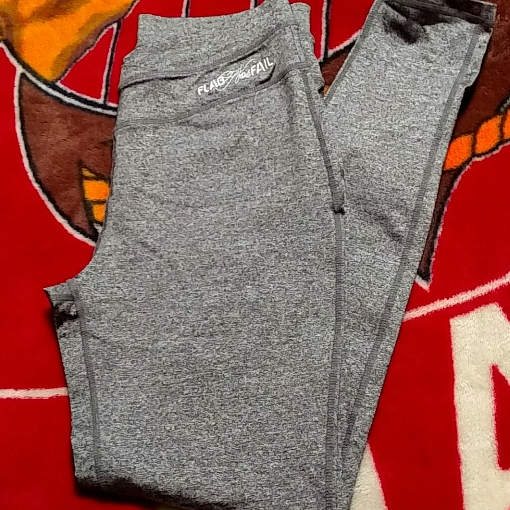 Flag Nor Fail leggings